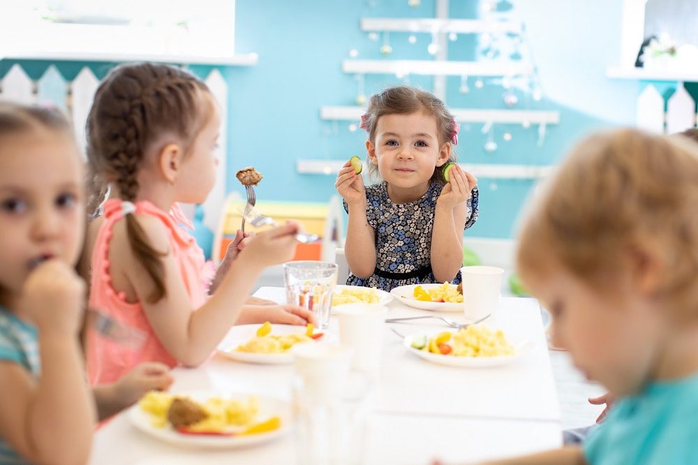 idee-menu-cantine-scolaire-min.jpg Cantine scolaire